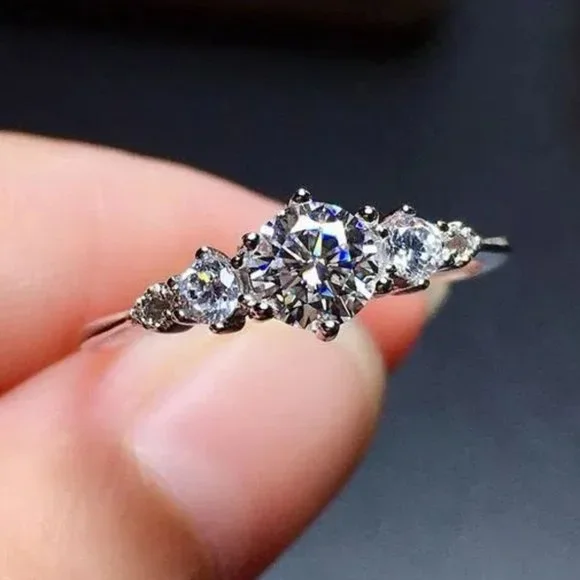 🌸Engagement Anillos Pure Round CZSilver Plated Wedding Beautiful Ring,UNVN12063 - Picture 4 of 7